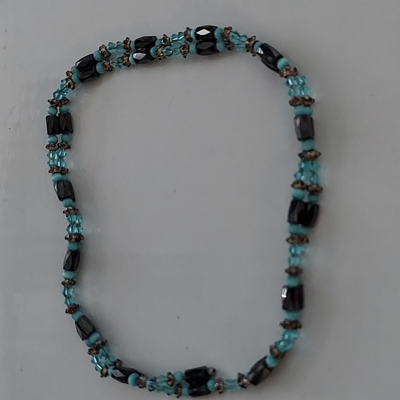 Magnetic Bracelets Necklace Jewelry - Picture 5 of 7